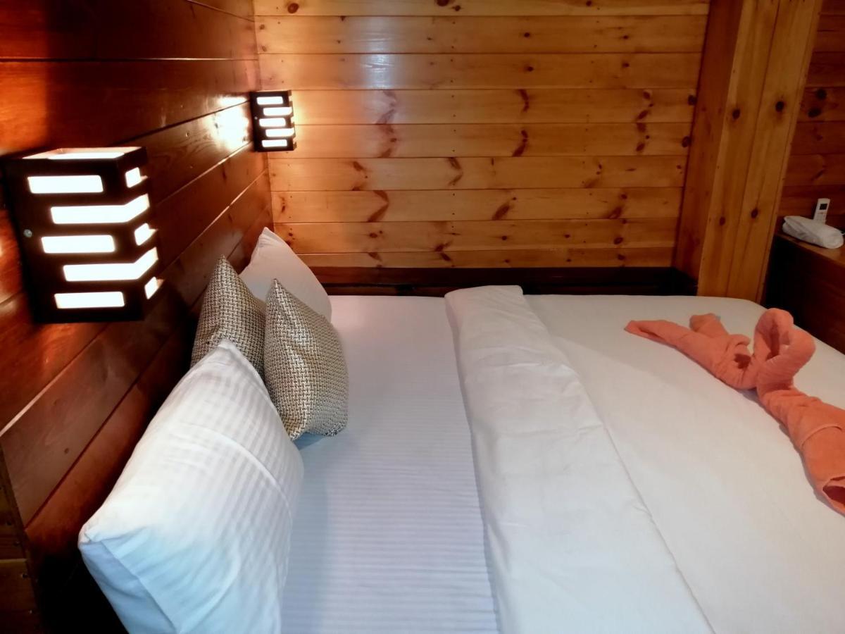The Cabin Ella Extérieur photo